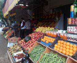 إدلب تستقبل رمضان بالغلاء وقائمة طويلة من المحظورات