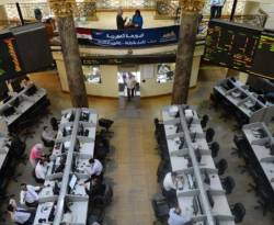 أسواق الخليج ترتفع مع ضعف الارتباط بالنفط وبورصة مصر تواصل الصعود