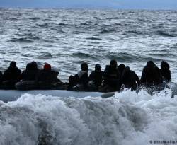 الأمم المتحدة قلقة من تقارير عن إجبار مهاجرين على العودة