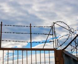 بشار الأسد يبطش بقضاة 