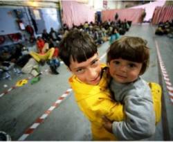 بينهم سوريون.. إيطاليا تنقذ 700 مهاجر من الغرق خلال ليلة واحدة