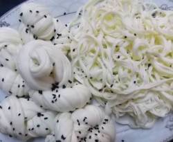 أسعار بعض أصناف الجبنة في سوق باب السريجة بدمشق