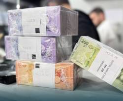 الليرة تقلّص خسائرها قبيل إغلاق الأربعاء