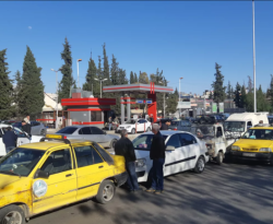 النظام يرفع أسعار البنزين