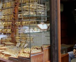 ما هي الآثار السلبية لتطبيق الربط الإلكتروني على محلات الذهب في سوريا..؟