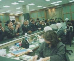 مصرف التسليف الشعبي.. إله الفقر عند السوريين