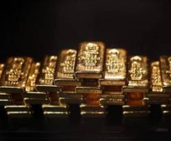 عالمياً.. الذهب يهبط من أعلى مستوى في 3 أشهر بفعل مبيعات لجني الأرباح