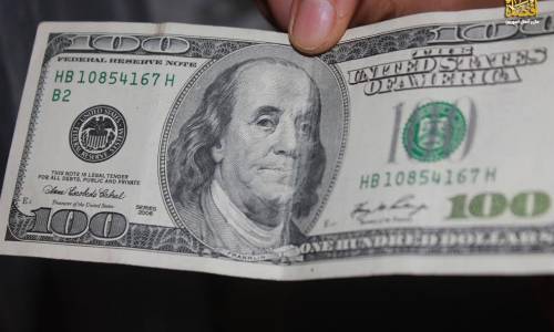 "دولار دمشق" يرتفع 150 ليرة