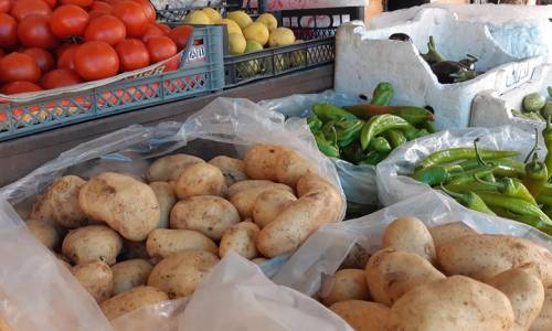 منع استيراد البيض والفروج وسلة واسعة من الخضروات والفواكه