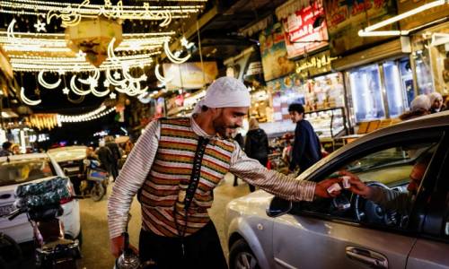 محافظة دمشق تسمح بفتح المحلات ليلاً في رمضان وعيد الفطر