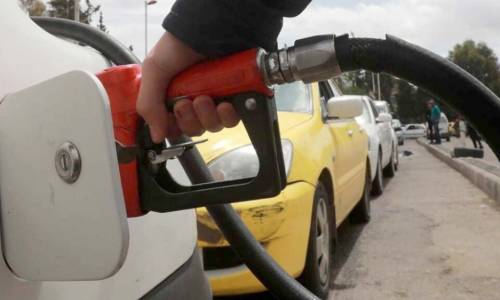 عودة ظاهرة الطوابير في سوريا.. ليست الشائعات وحدها هي السبب