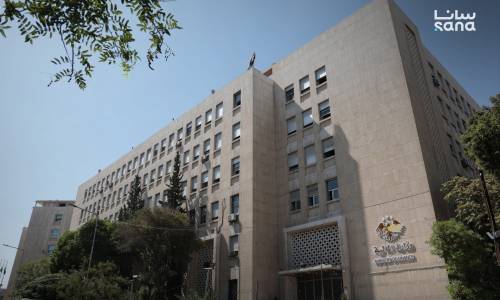 قراران يلزمان المستوردين بسلفة ضريبية وبراءة ذمة مالية